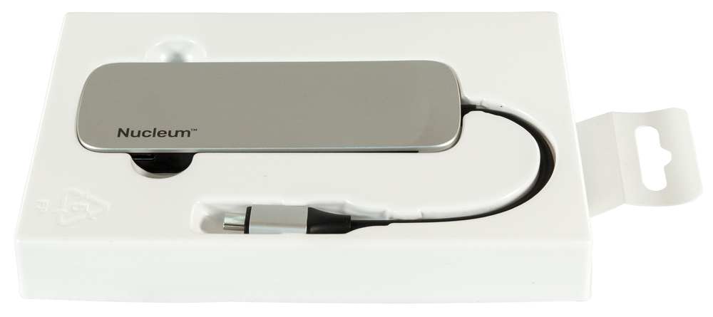 Картридер и USB-хаб «в одном флаконе» — Kingston Nucleum